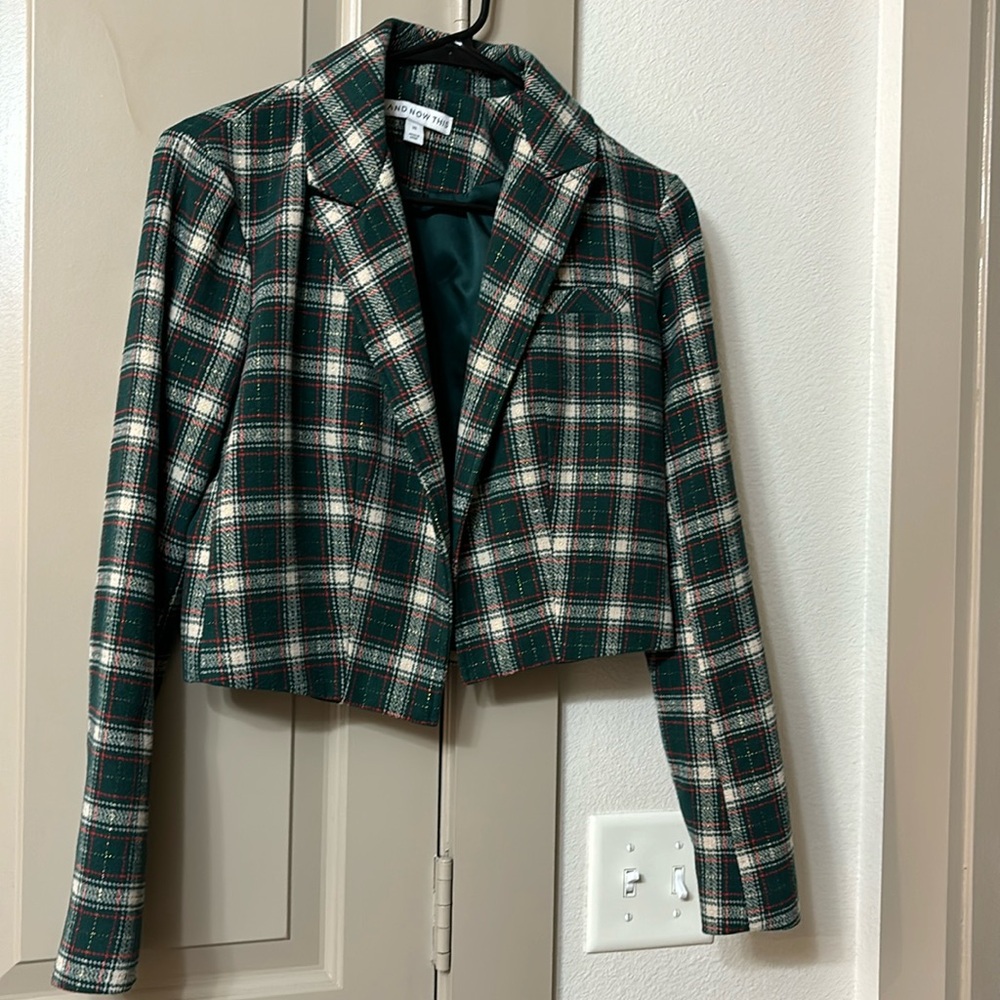 Green plaid cropped blazer